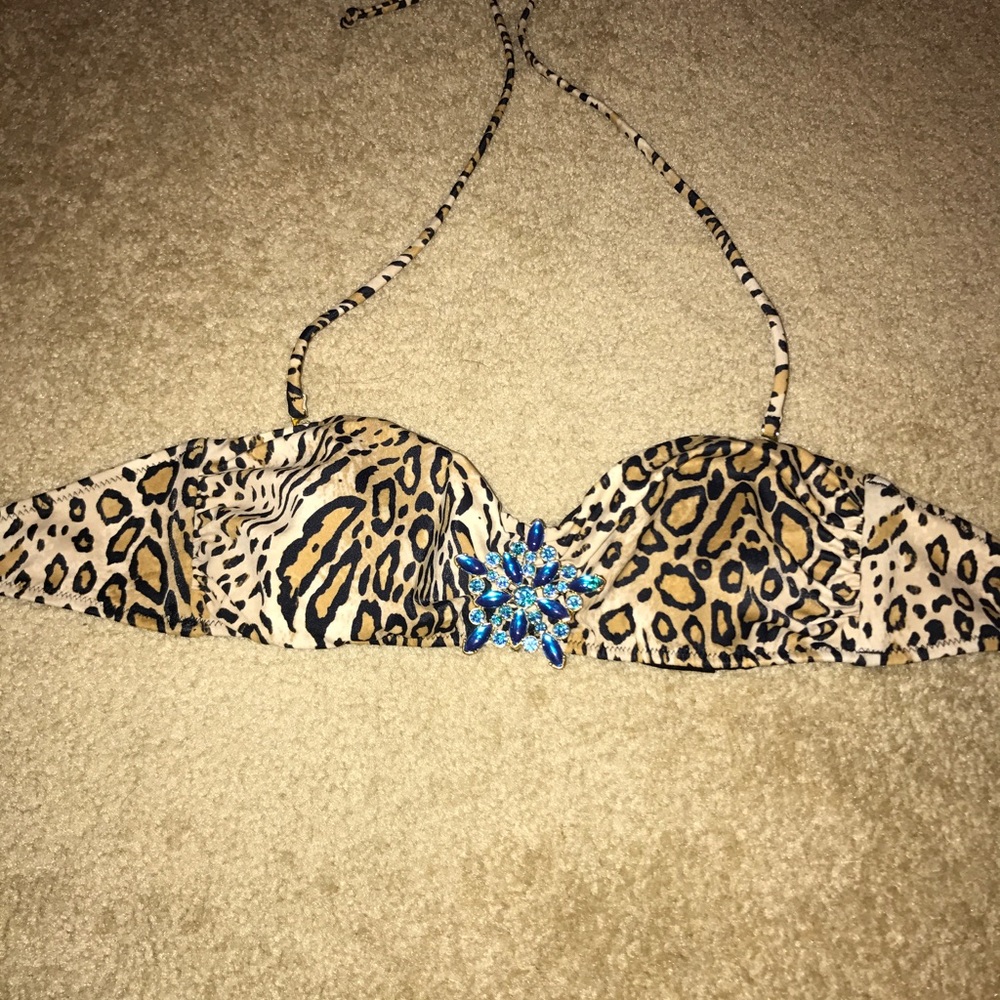 Victoria's Secret Bathing Suit top size Small